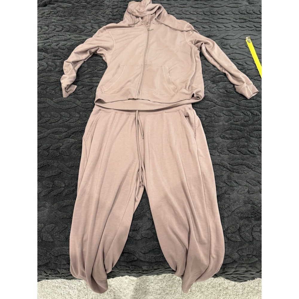 Starting Point Mauve Lounge Set – Hoodie & Joggers Large